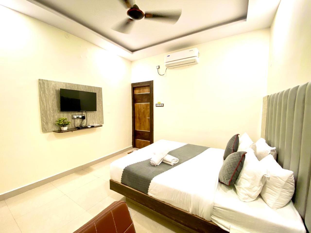 Hotel Sky International- Airport Zone Hyderabad Shamshabad Exterior foto