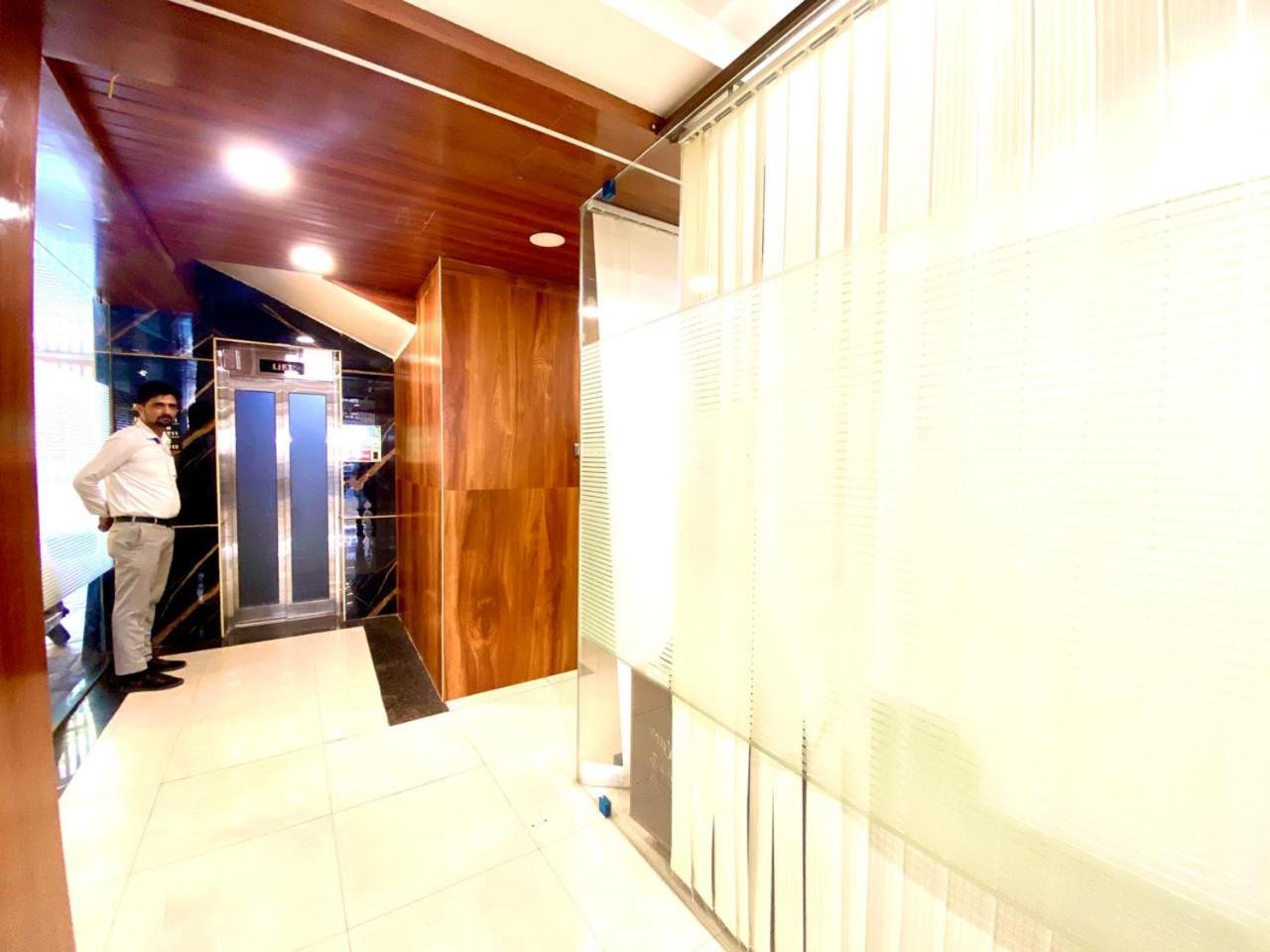 Hotel Sky International- Airport Zone Hyderabad Shamshabad Exterior foto