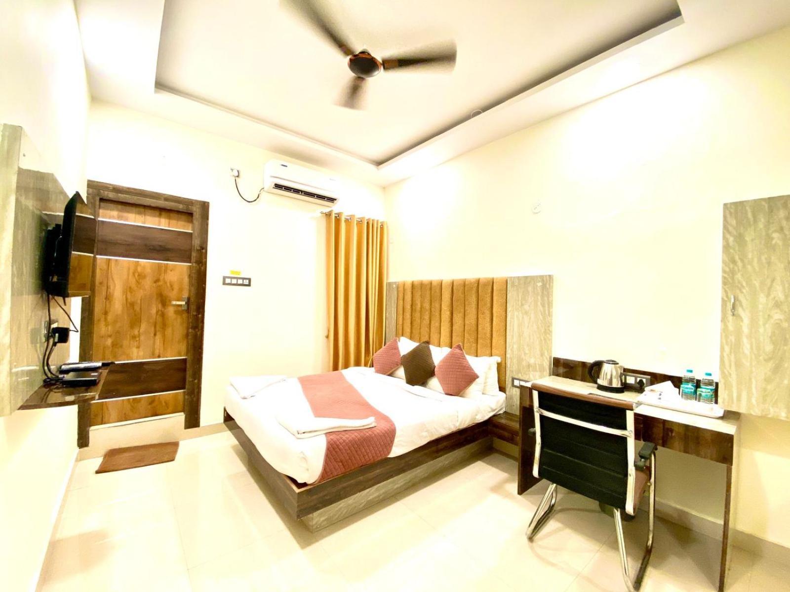 Hotel Sky International- Airport Zone Hyderabad Shamshabad Exterior foto