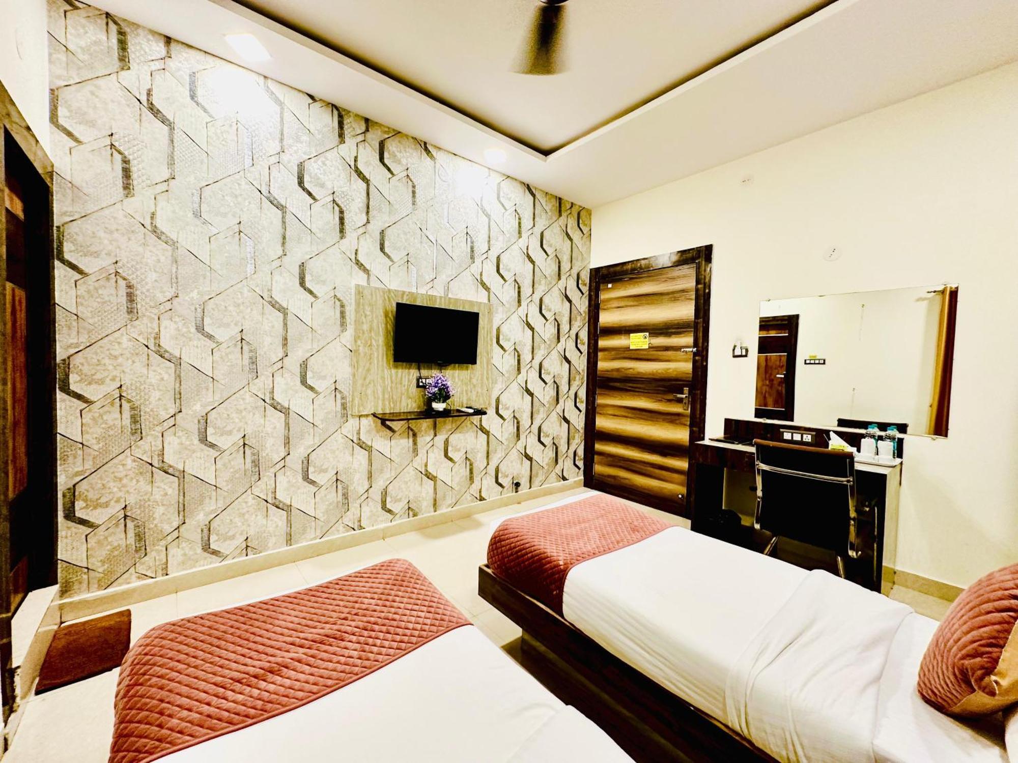 Hotel Sky International- Airport Zone Hyderabad Shamshabad Exterior foto
