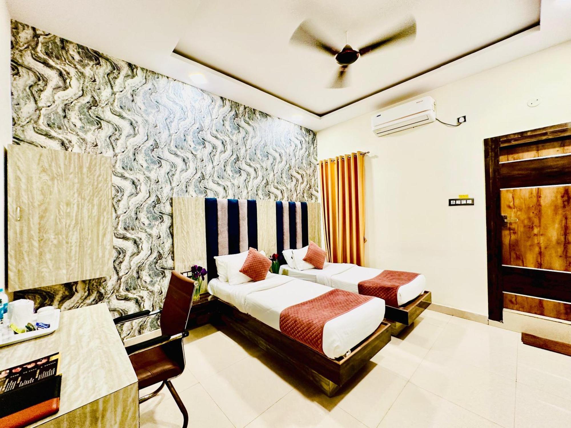 Hotel Sky International- Airport Zone Hyderabad Shamshabad Exterior foto