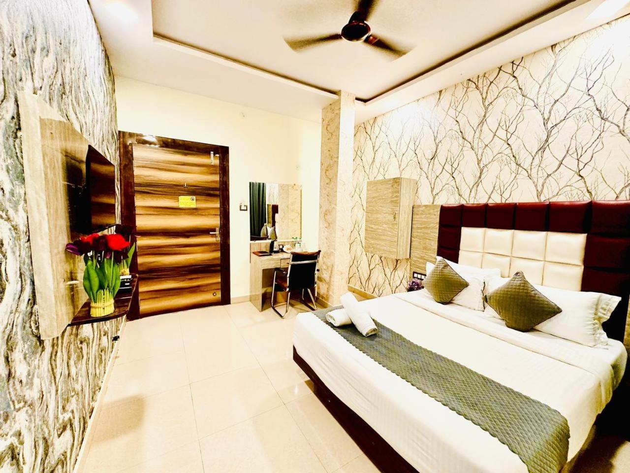 Hotel Sky International- Airport Zone Hyderabad Shamshabad Exterior foto