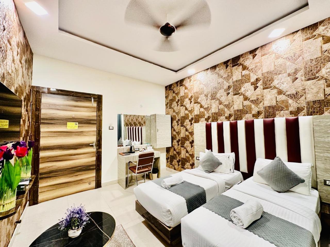 Hotel Sky International- Airport Zone Hyderabad Shamshabad Exterior foto