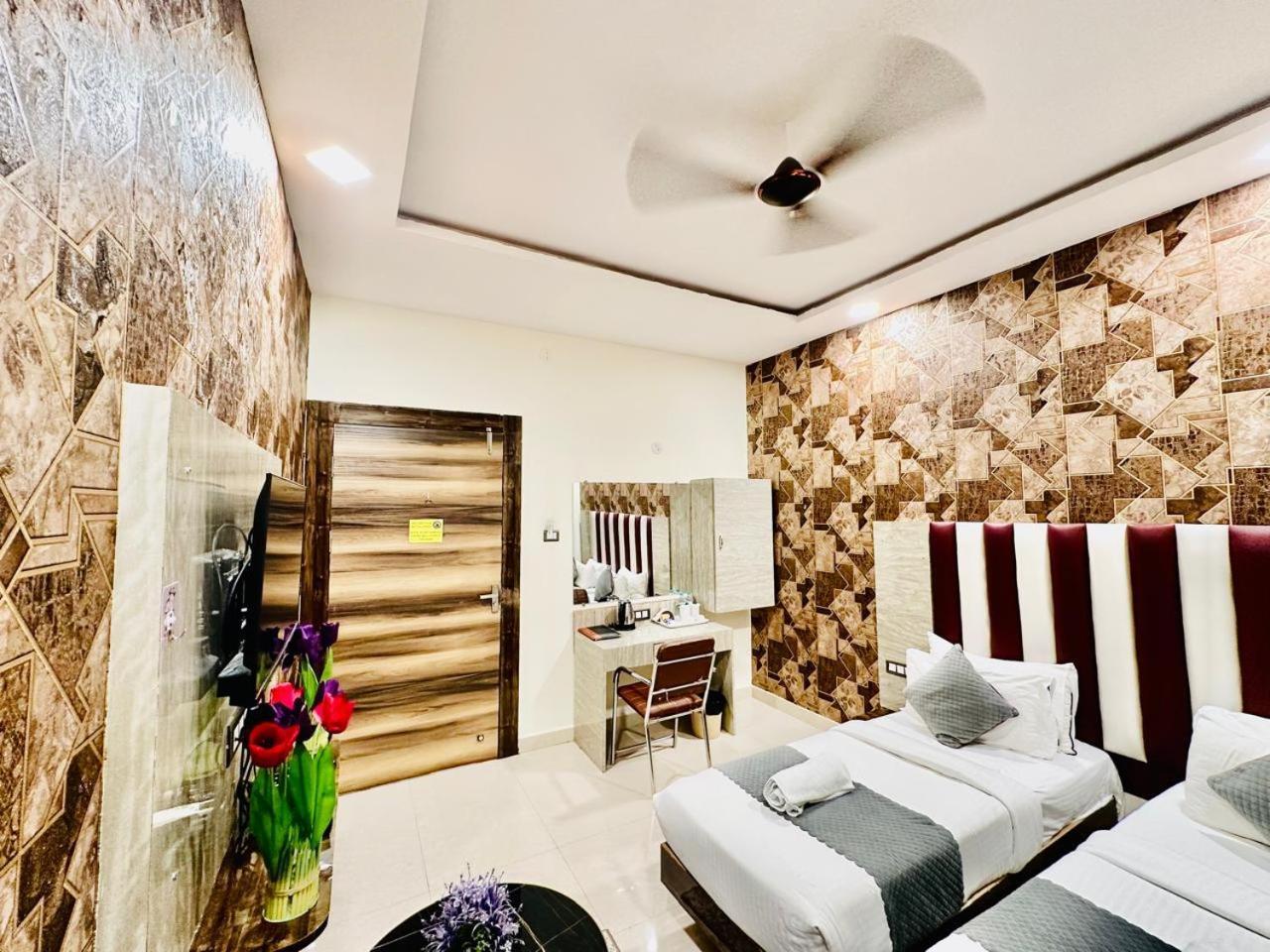 Hotel Sky International- Airport Zone Hyderabad Shamshabad Exterior foto