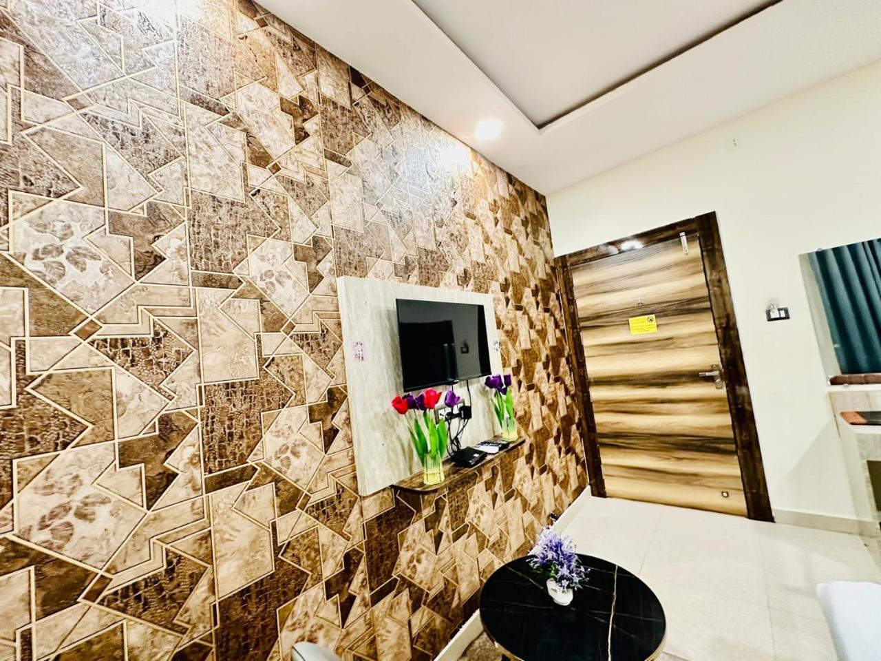 Hotel Sky International- Airport Zone Hyderabad Shamshabad Exterior foto